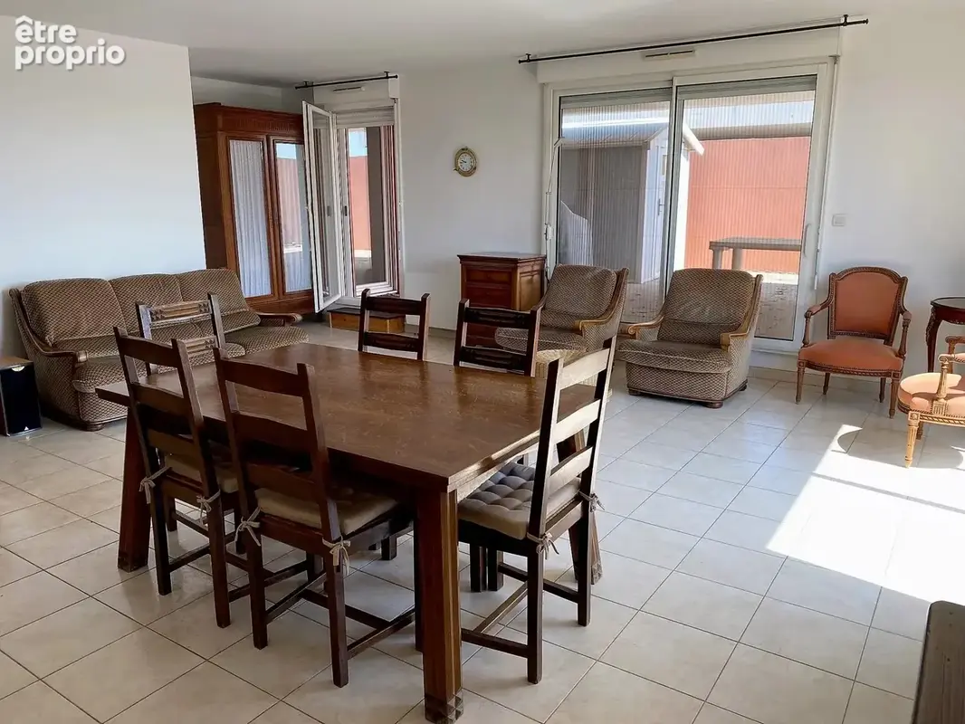T5 de 112 m2 avec 90 m2 de terrasses, 2 parkings sous-sol, 1 cave - photo 14