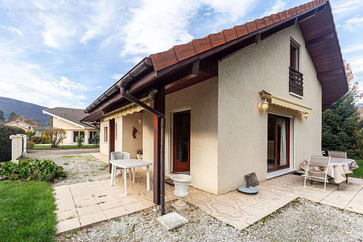 Maison à SAINT-JORIOZ