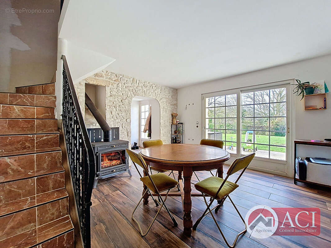 Maison à MONTAGNY-EN-VEXIN