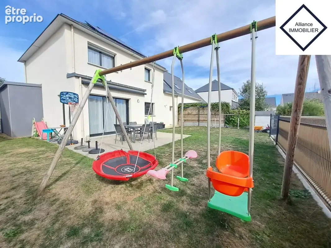 Maison 7 pièces 116 m² à vendre à Montauban-De-Bretagne (35360) - photo 2