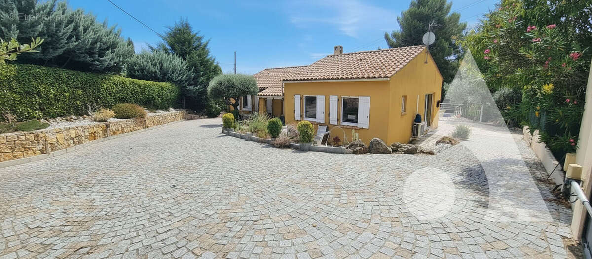 Maison à FLAYOSC