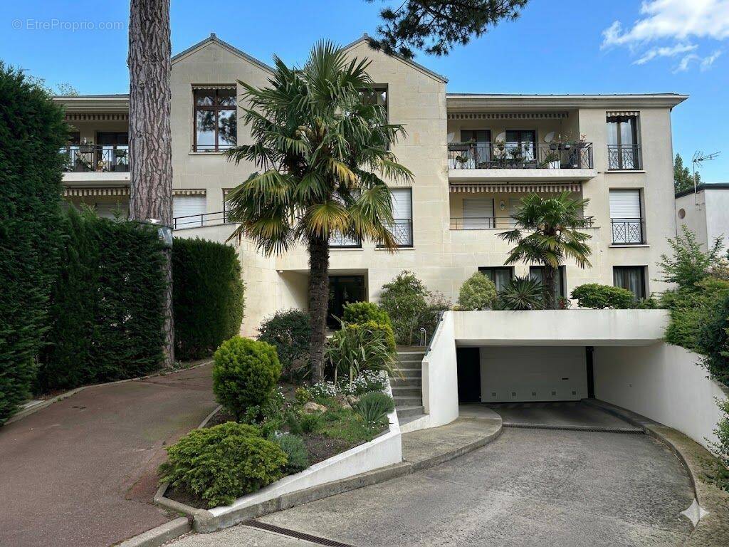 Appartement à LE RAINCY