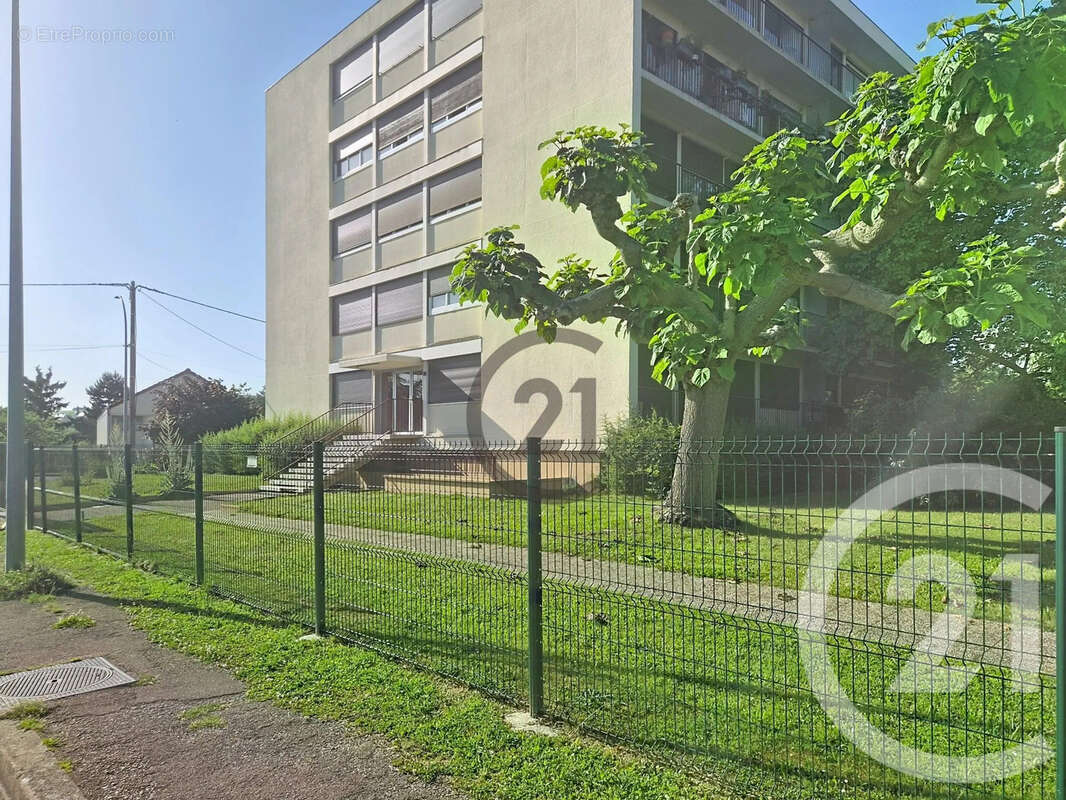 Appartement à JOIGNY