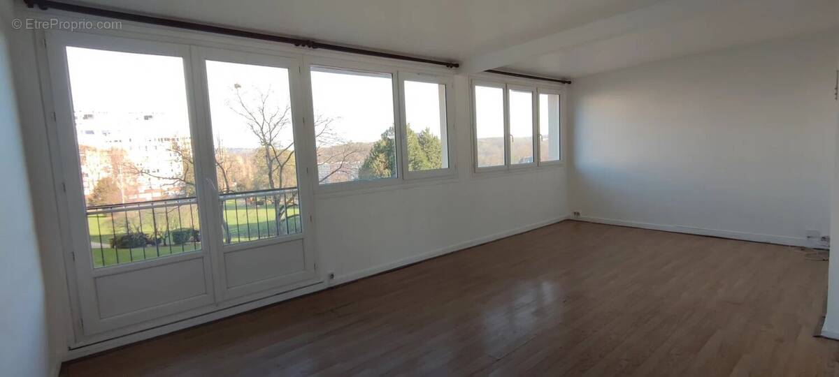 Appartement à AVON