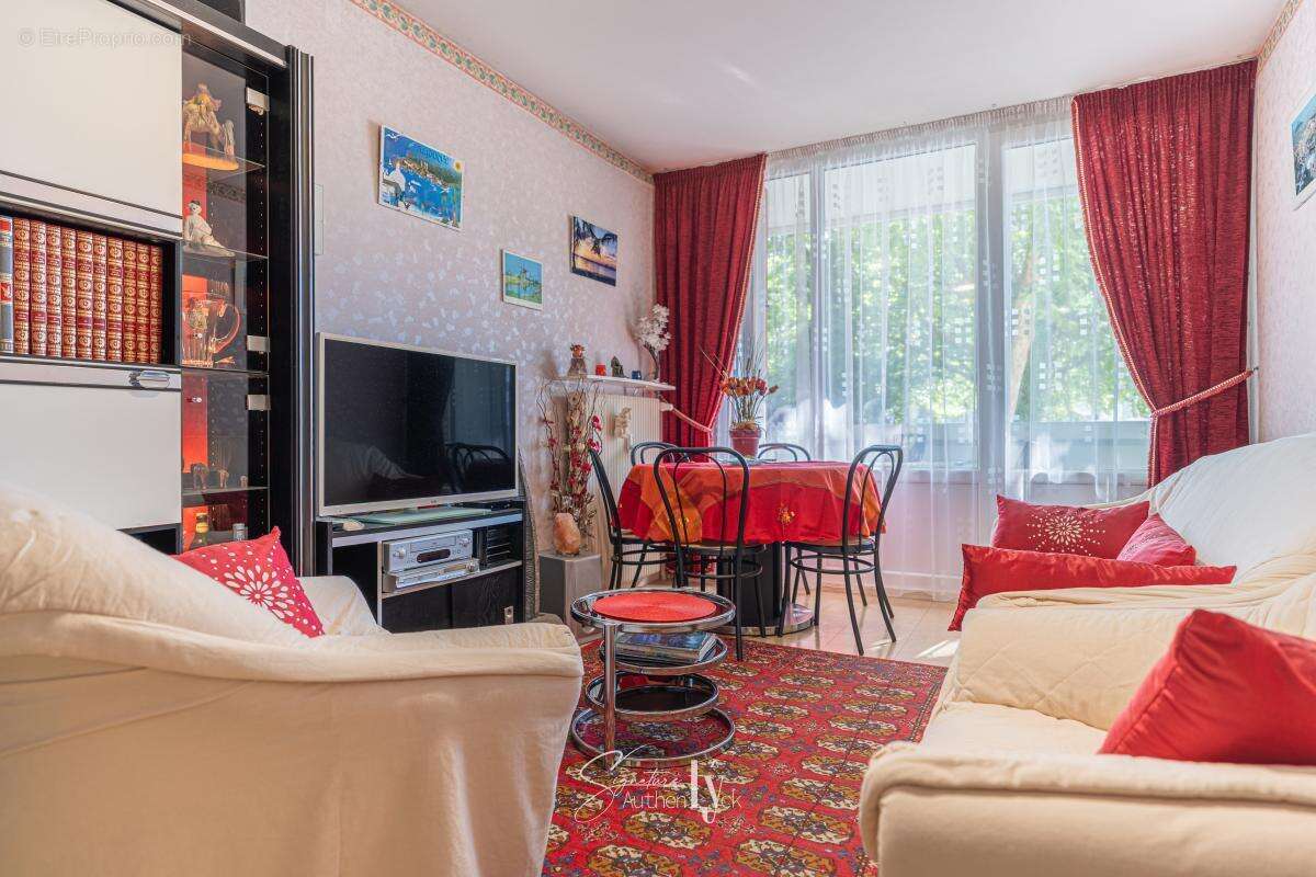 Appartement - photo 11