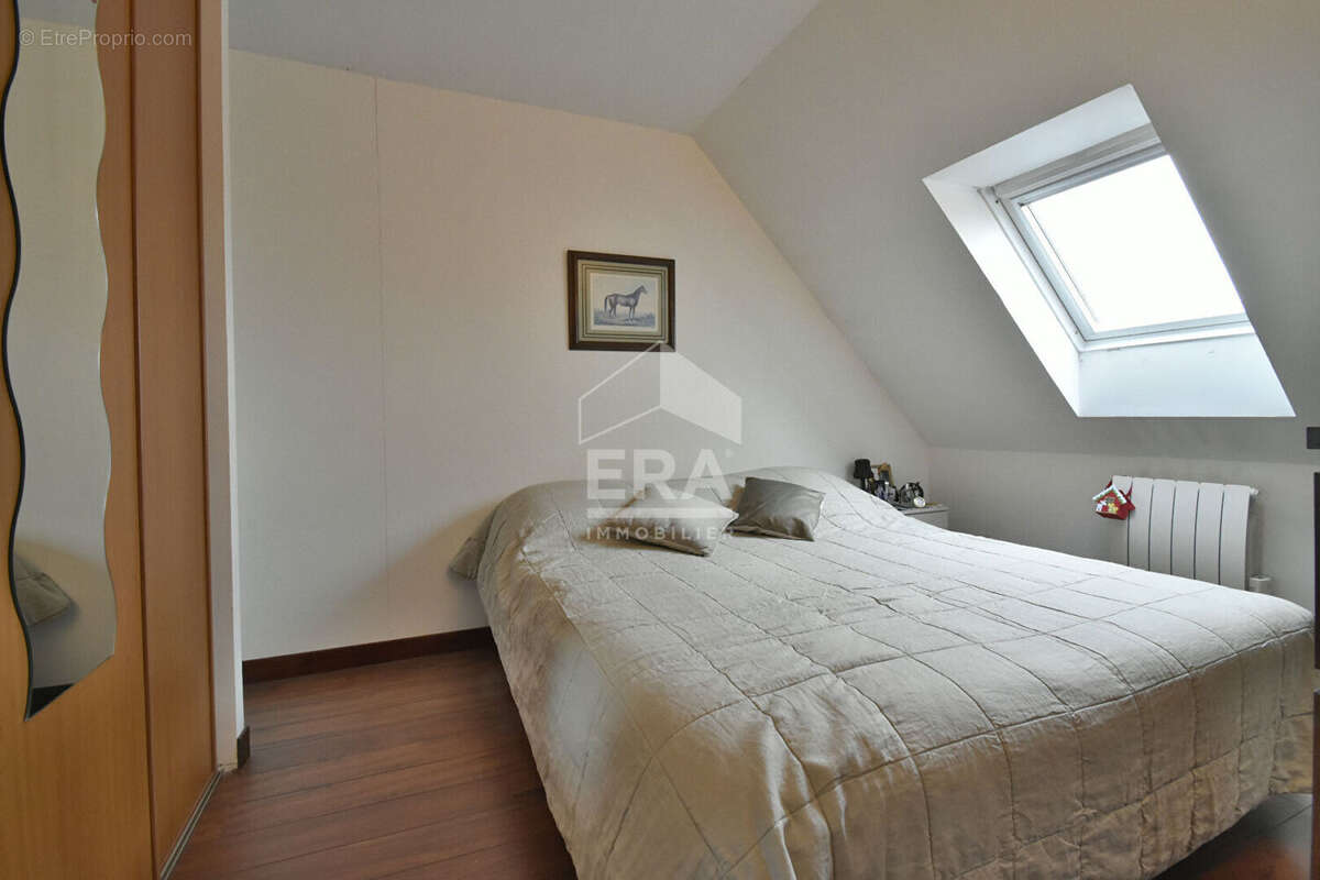 Maison à VILLIERS-SAINT-FREDERIC