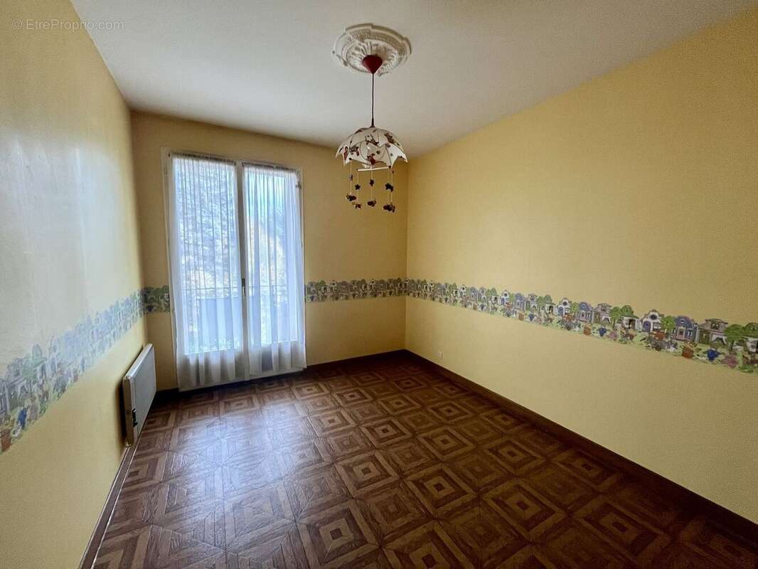 Appartement à SAINT-CHELY-D&#039;APCHER