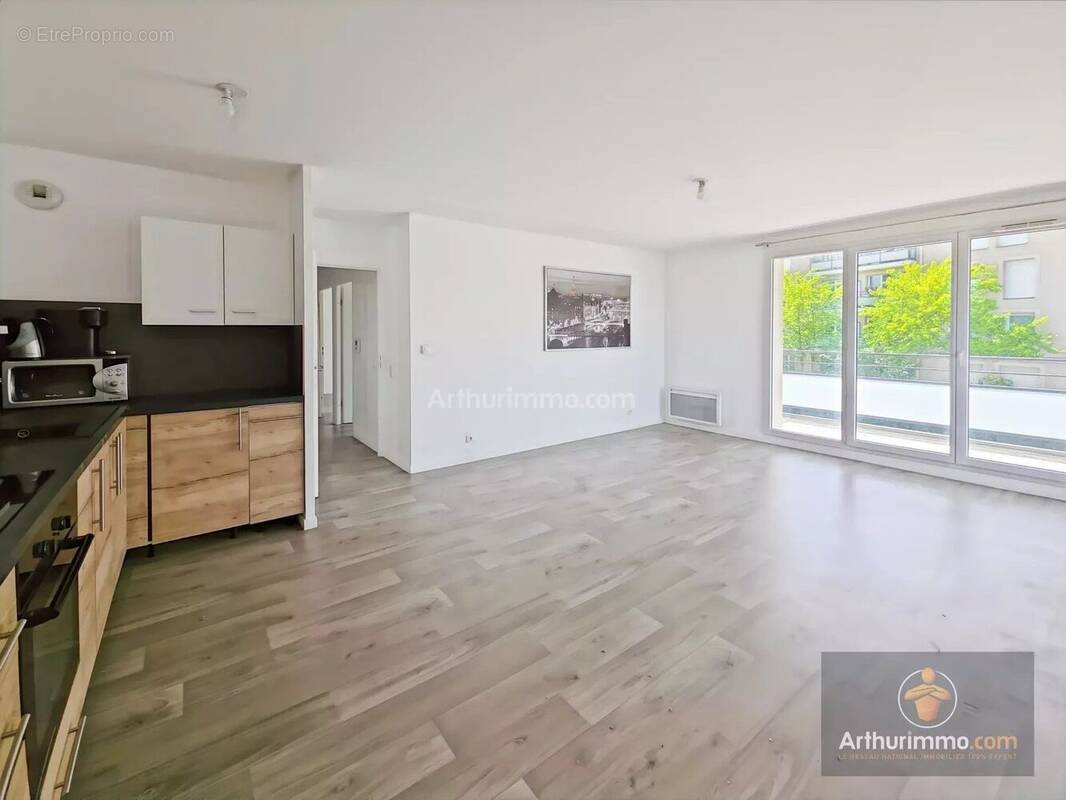 Appartement à MENNECY