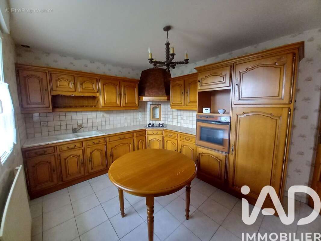 Photo 5 - Maison à VILLAINES-LA-JUHEL