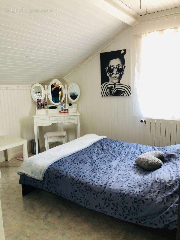 Maison à SAINT-PIERRE-LA-PALUD