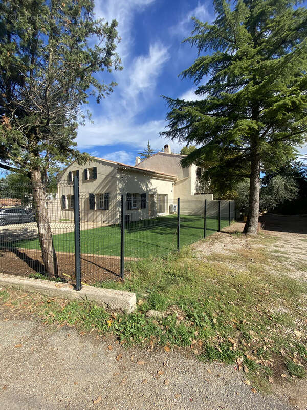 Maison à NANS-LES-PINS