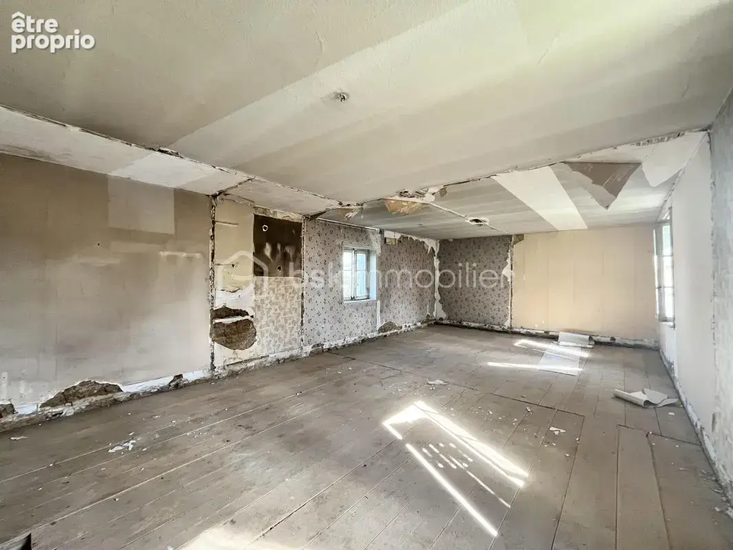 Maison ancienne à rénover – 200m² habitables sur 1 280m² de terrain - photo 5