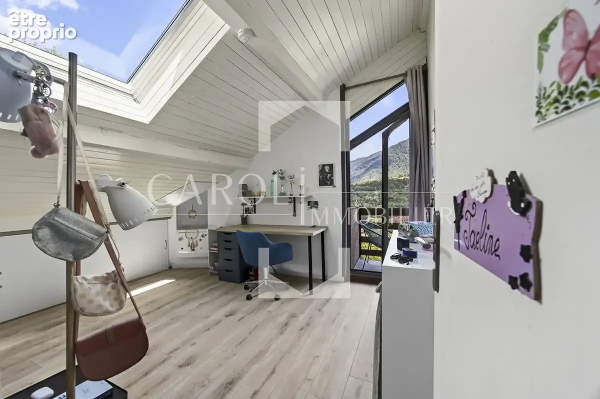 Immobilier de prestige : maison en vente avec 4 pièces à Alex - photo 10