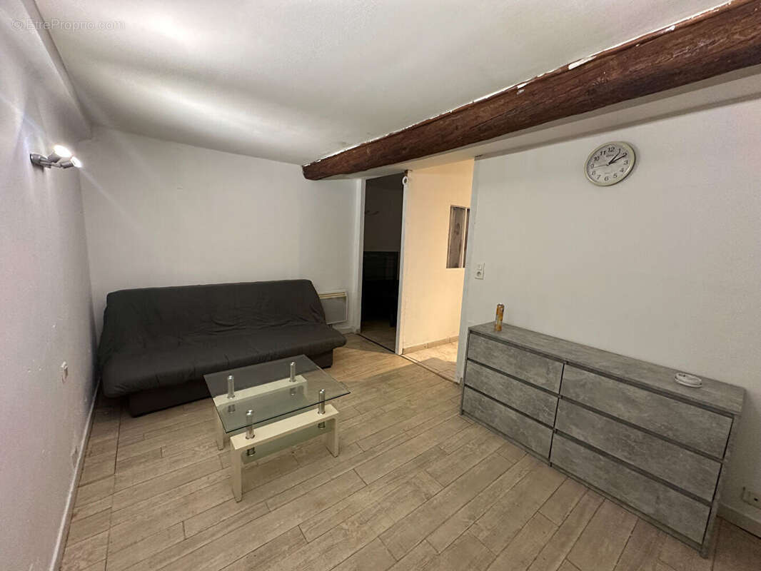 Appartement à SAINT-MAXIMIN-LA-SAINTE-BAUME