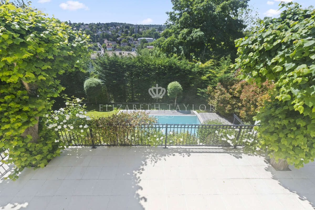 Maison à SAINT-GERMAIN-EN-LAYE