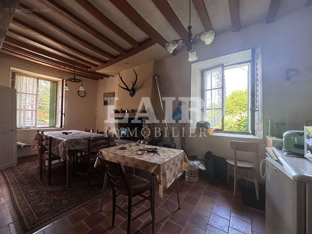 Maison de bourg au calme à rénover - B15276 - photo 6