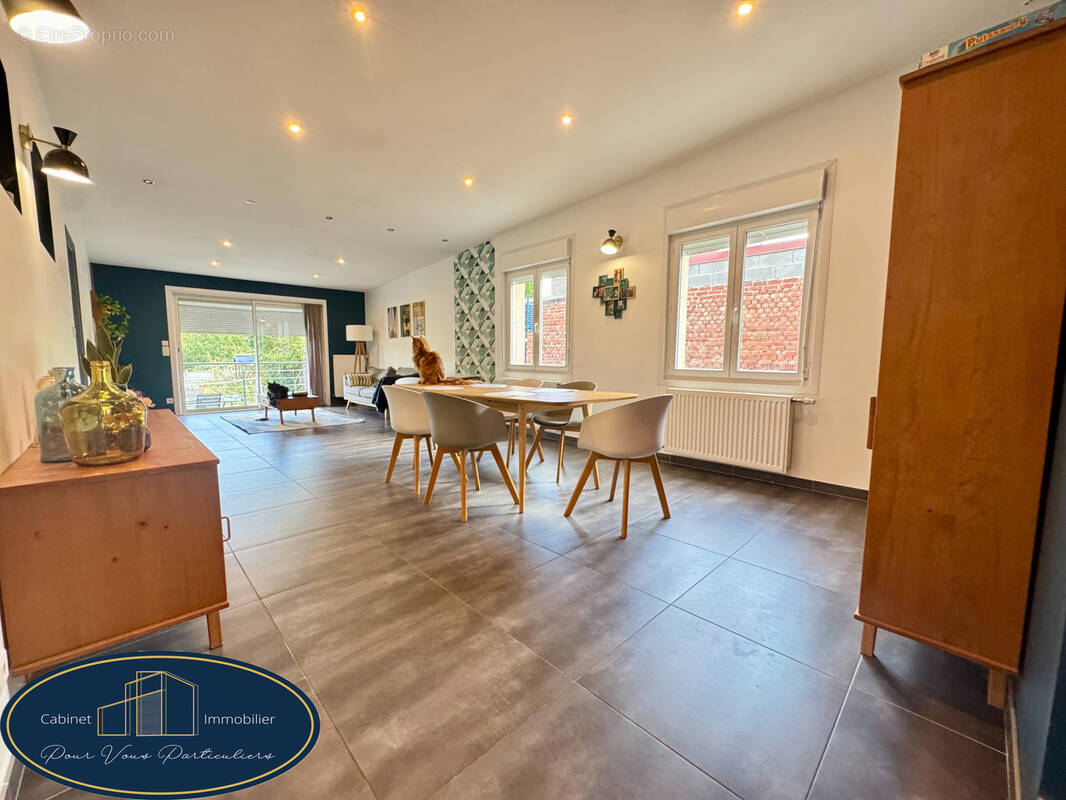 Maison à TRITH-SAINT-LEGER