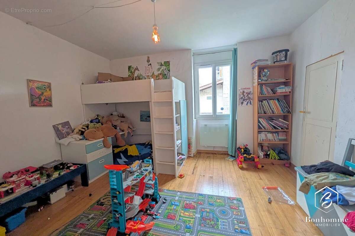 Maison à LESTIAC-SUR-GARONNE