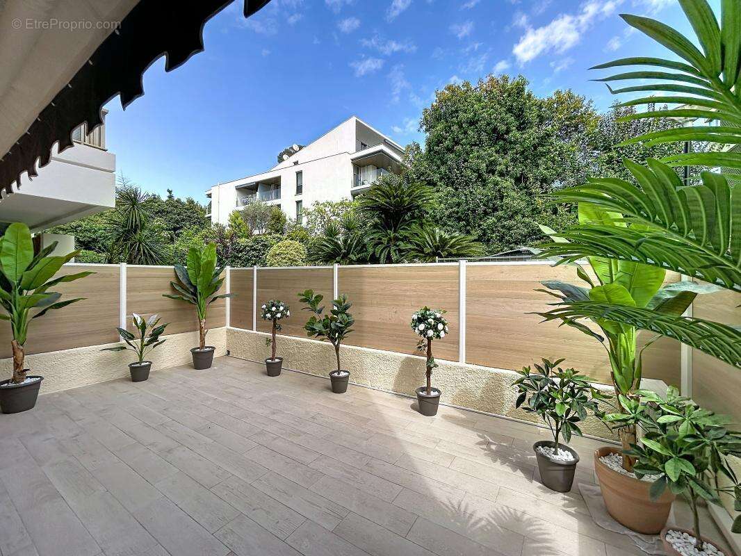 Appartement à CANNES