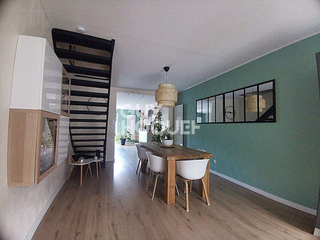 Charmante maison avec jardin & garage - photo 3
