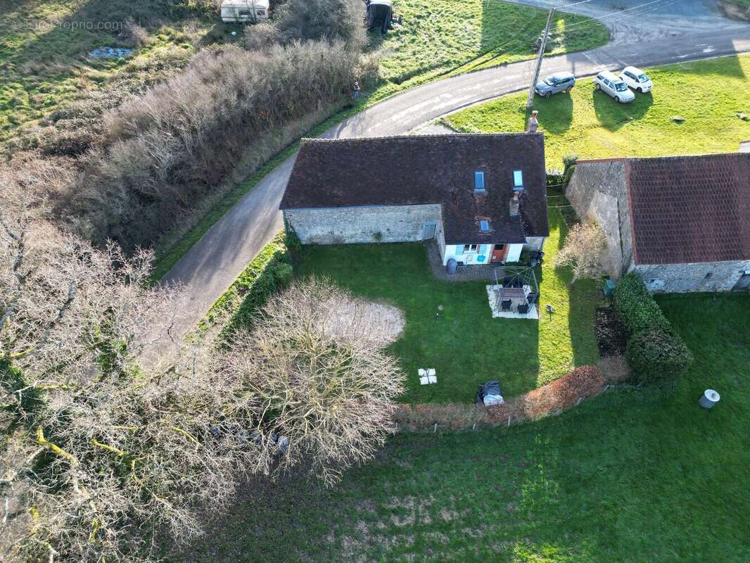 Maison à SAINT-LEGER-MAGNAZEIX