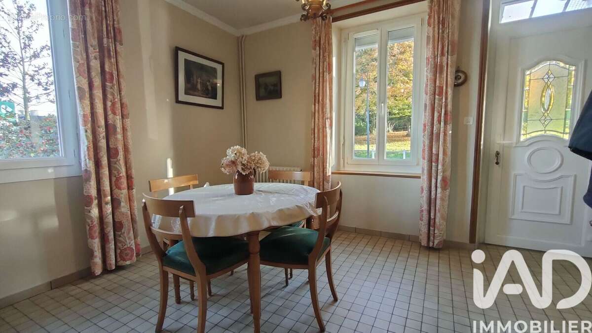 Maison 147 m² à Beaumesnil  - photo 4