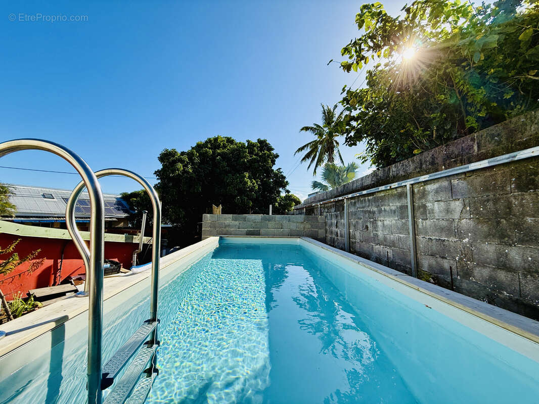 Maison à PETITE-ILE