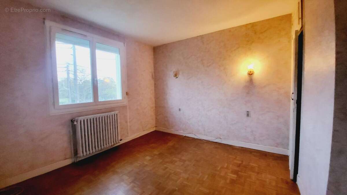 Maison à VILLENEUVE-TOLOSANE