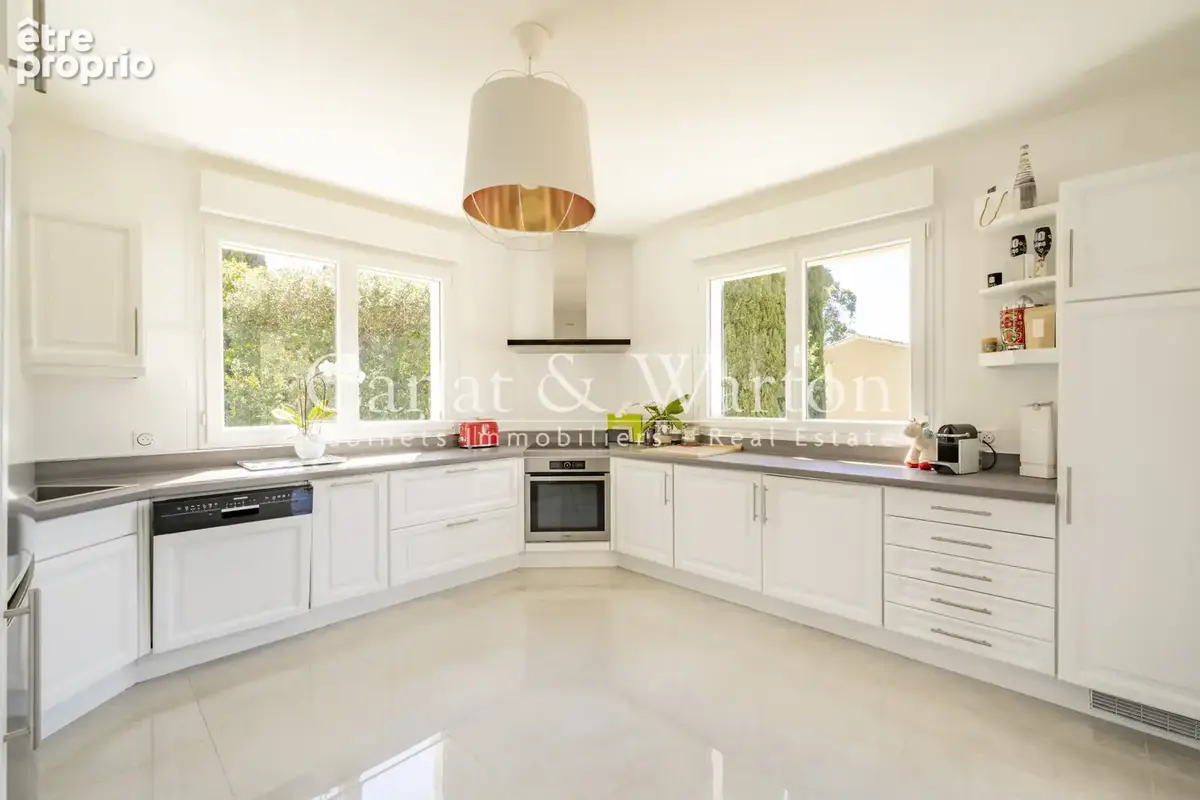 La croix valmer: villa rénovée avec piscine - photo 5