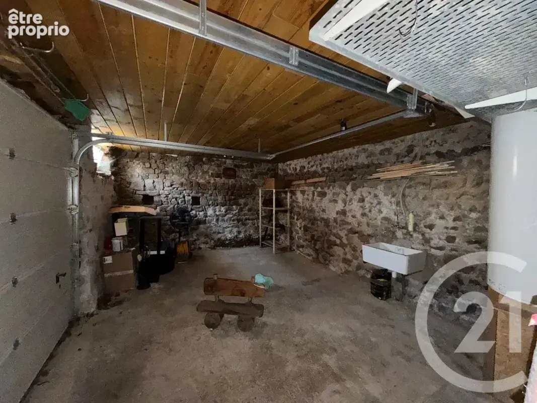 Maison 152 m² à Roiffieux  - photo 22
