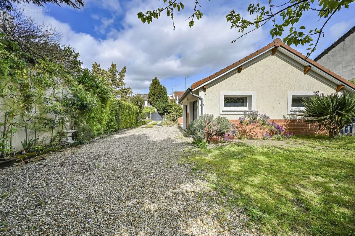 Maison à RUEIL-MALMAISON