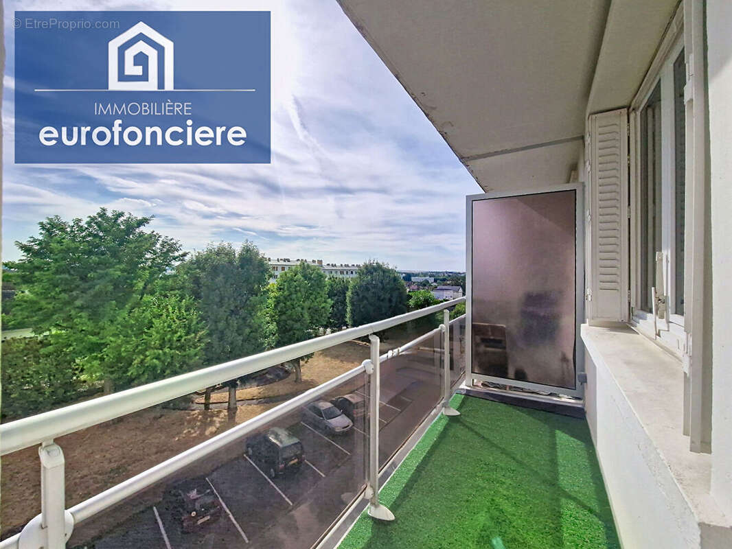 Appartement Saint André Les Vergers 4 pièces - photo 8