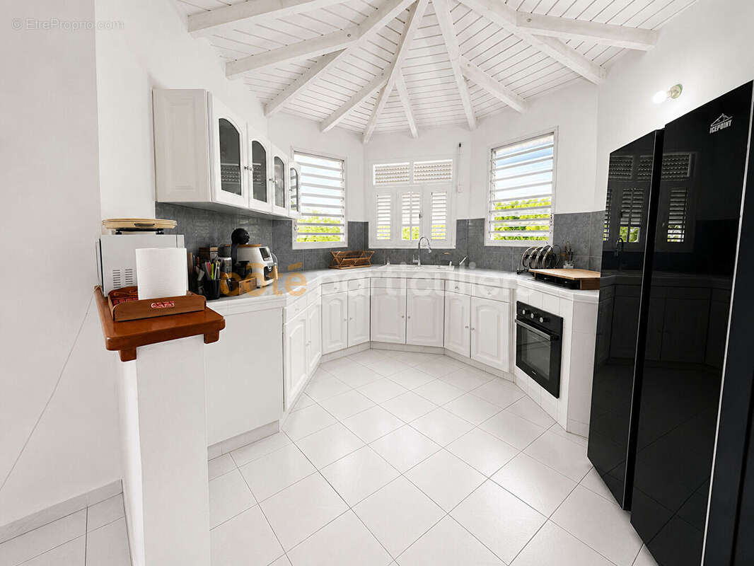 Maison Saint Francois 10 pièce(s) 249 m2 - photo 4
