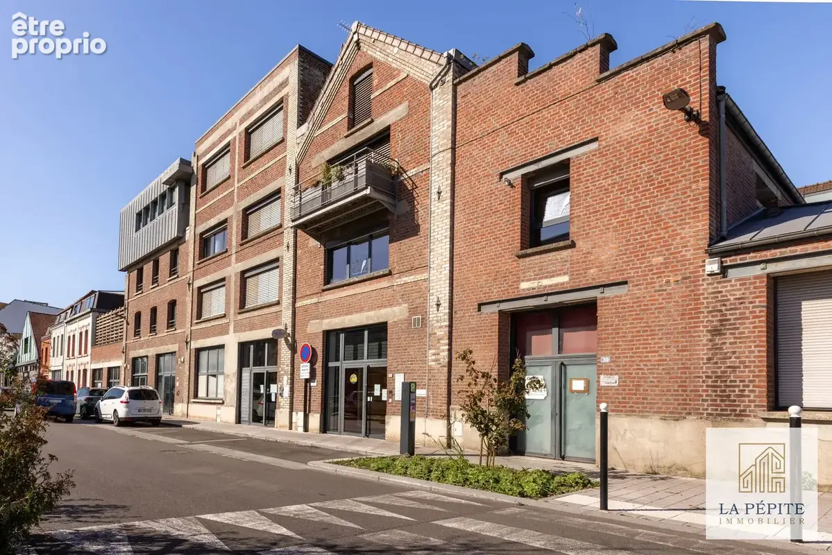 Appartement de caractère avec vue port, belle hauteur sous plafond et 3 chambres - photo 20