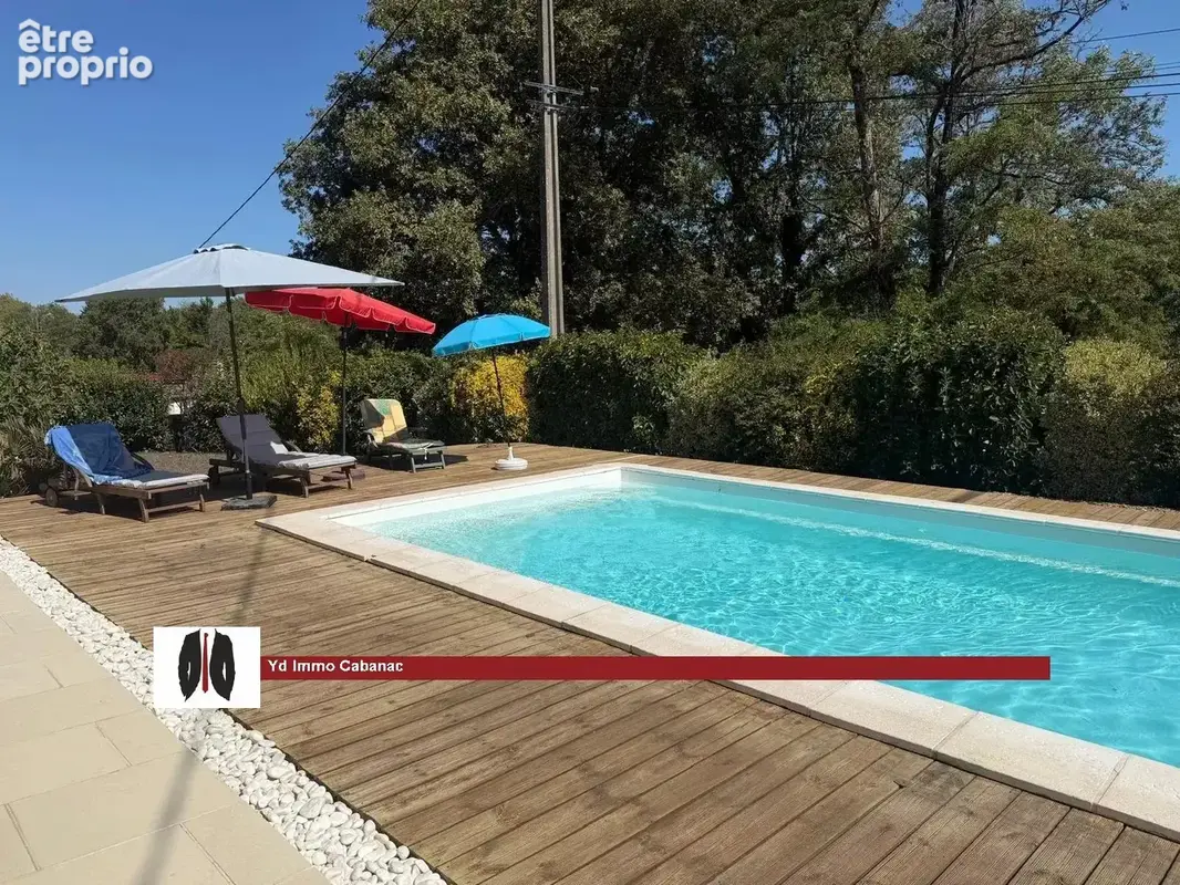 Maison 4 chambres avec beau terrain et piscine - photo 4
