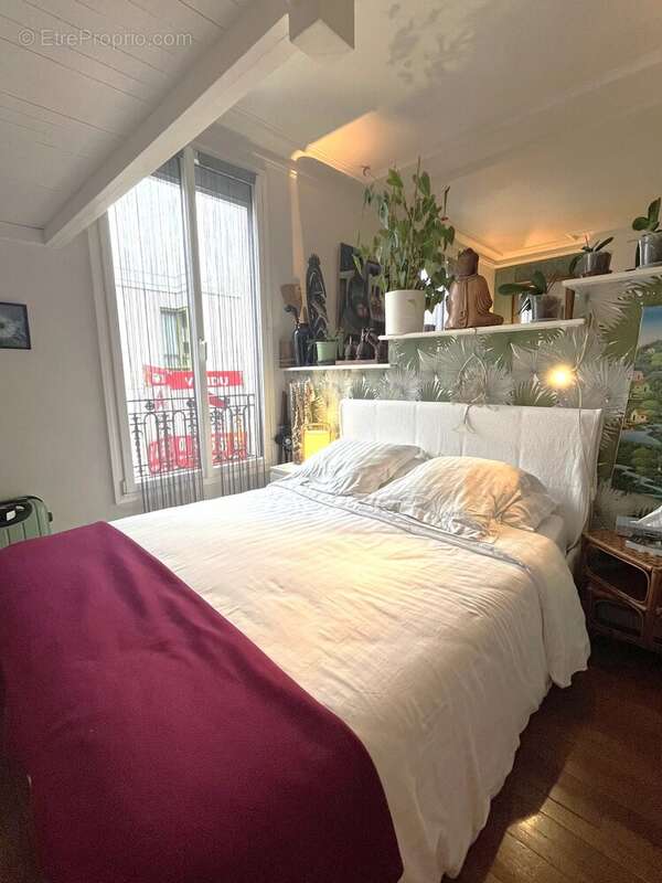 Appartement à PARIS-19E