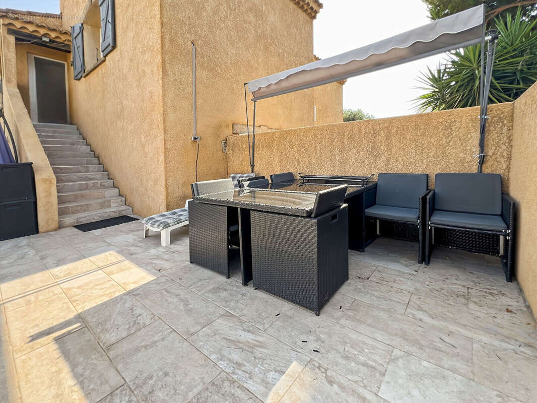 Appartement 73m² à rognac - photo 12