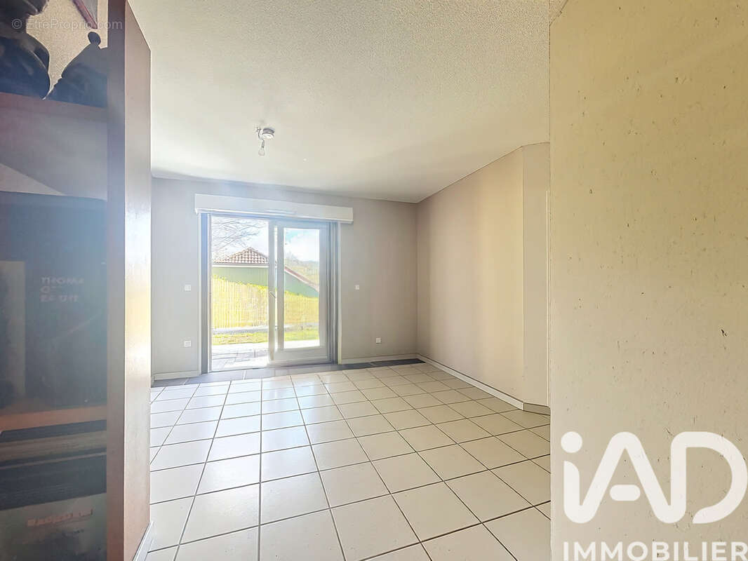 Photo 7 - Appartement à ALLONZIER-LA-CAILLE