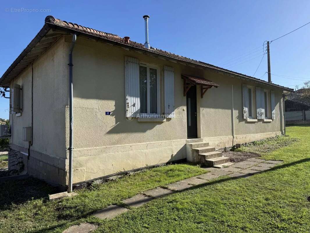 Maison à BLAYE-LES-MINES