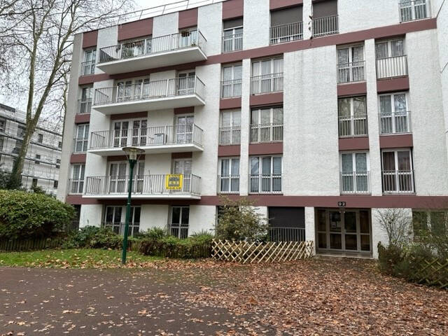 Appartement à LES ULIS