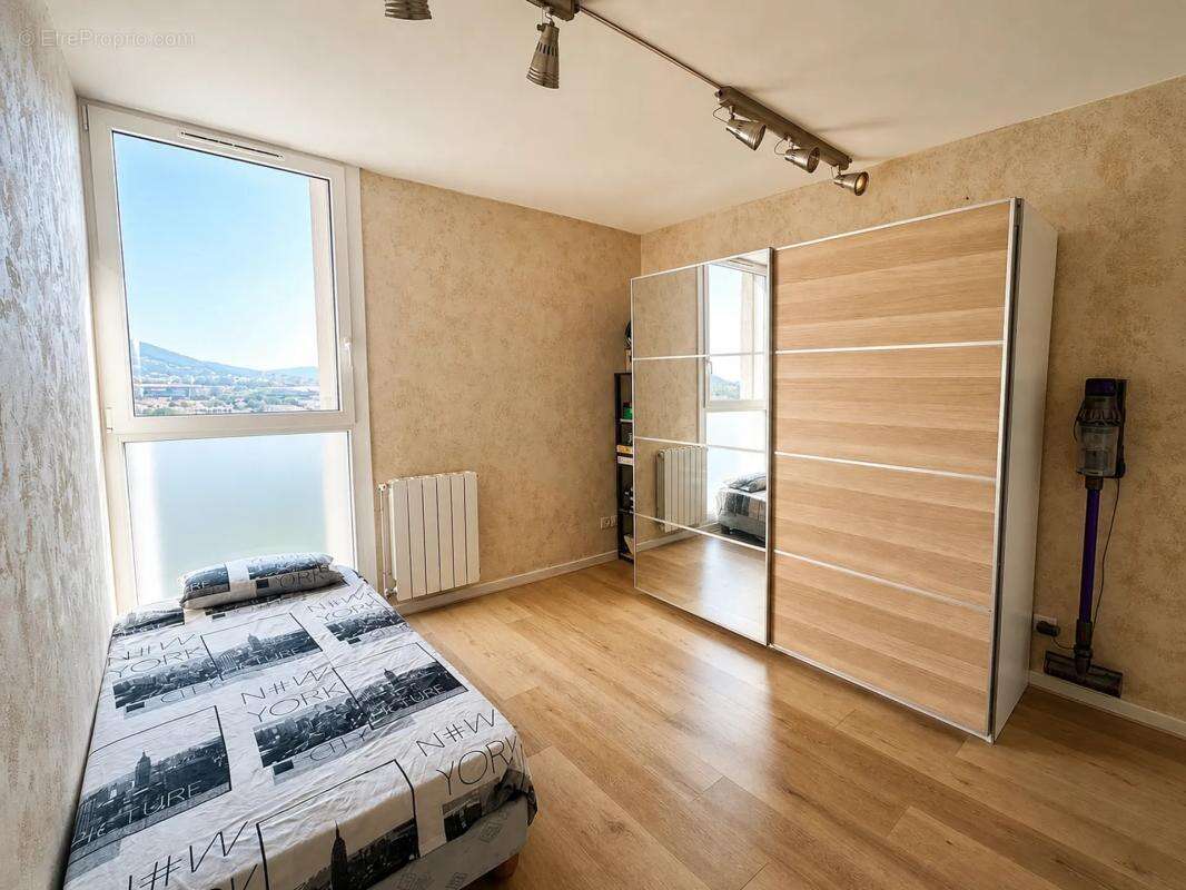 Appartement 3 pièces d'environ 60 m² situé à Toulon - photo 5