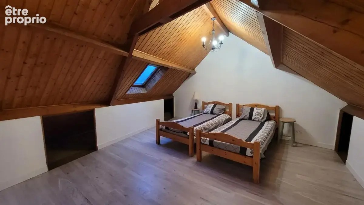 Idéal investissement ou résidence avec espace invités   Deux - photo 9