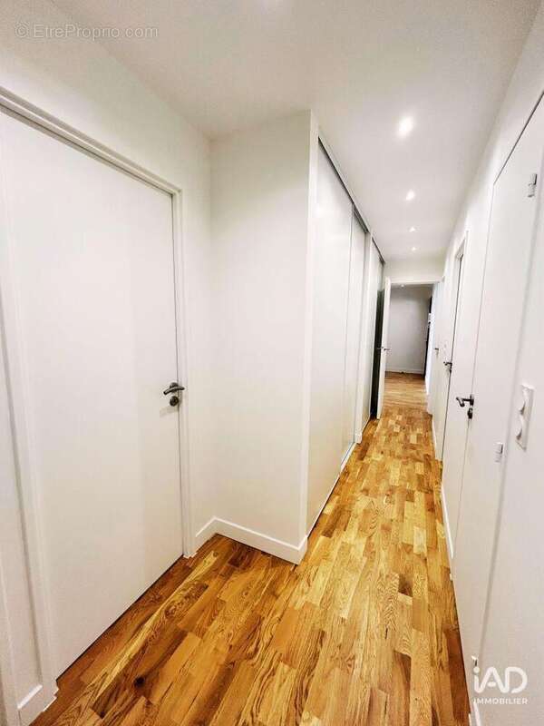 Photo 8 - Appartement à PARIS-11E