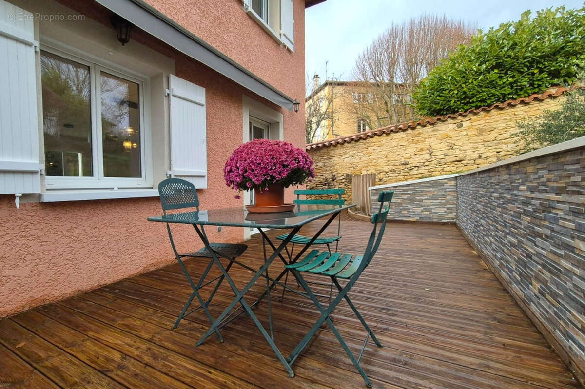 Maison à LE BOIS-D'OINGT