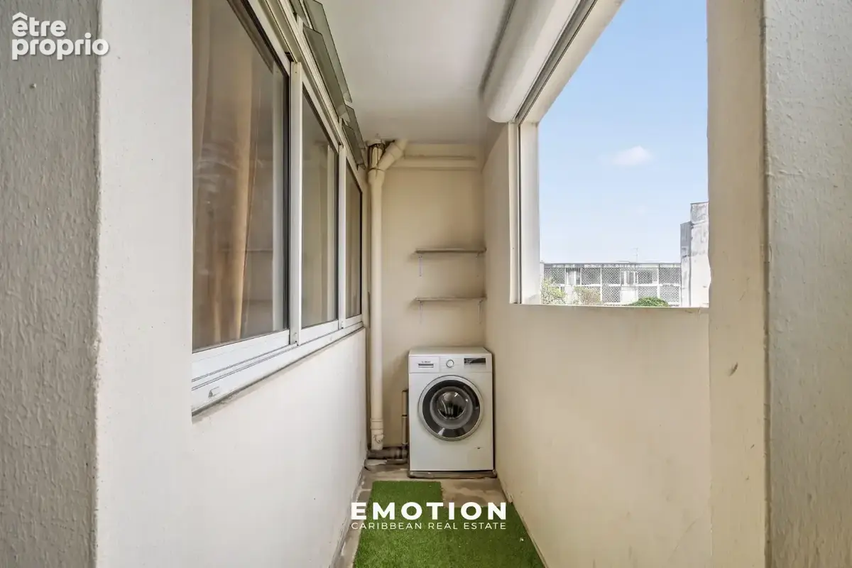 Appartement T3   64 m2 + terrasse Les Abymes - photo 11