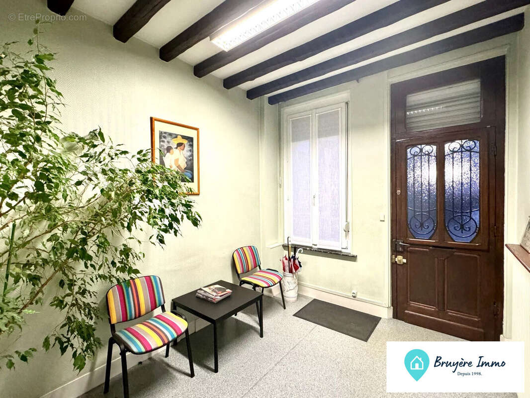 Maison à AVESNES-SUR-HELPE