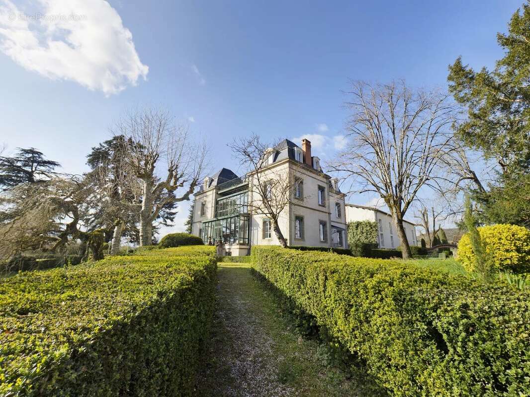 Maison à CORDES-SUR-CIEL