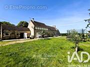 Photo 1 - Maison à CHEVANNES