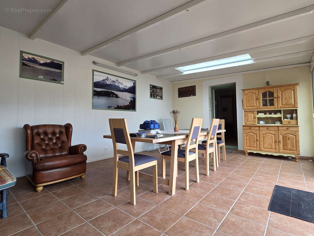 Maison à AVRILLE