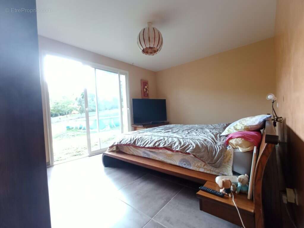 A VENDRE –Maison individuelle -  SAINT AMANS SOULT  81240 - photo 8